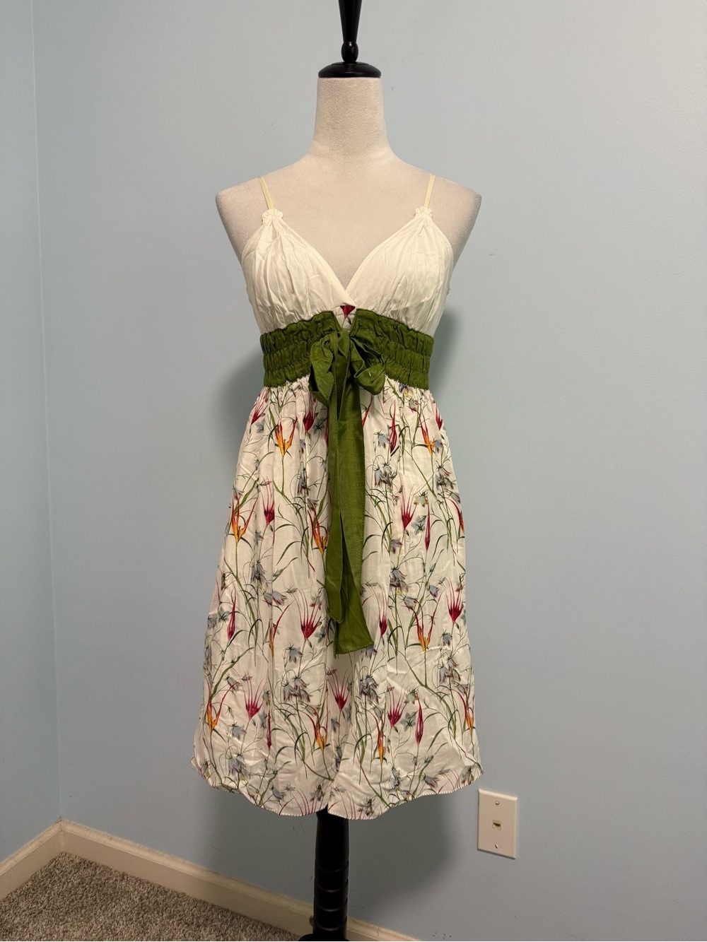 Max Studio Women’s Silk Blend Sleeveless Floral Print Mini Lined Dress Size M